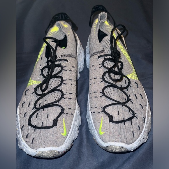 Nike Space Hippie 04 Grey Volt Women’s 13.5 Fits Men’s Size 12 - Picture 8 of 9